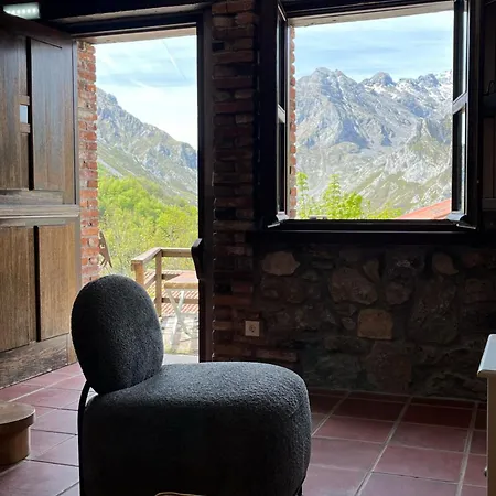 La Cabana De Ana Juana Arenas De Cabrales Exterior photo